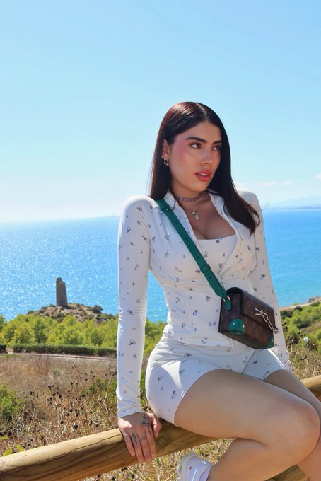 paulina franco lopez — general — post 2102753156773839178