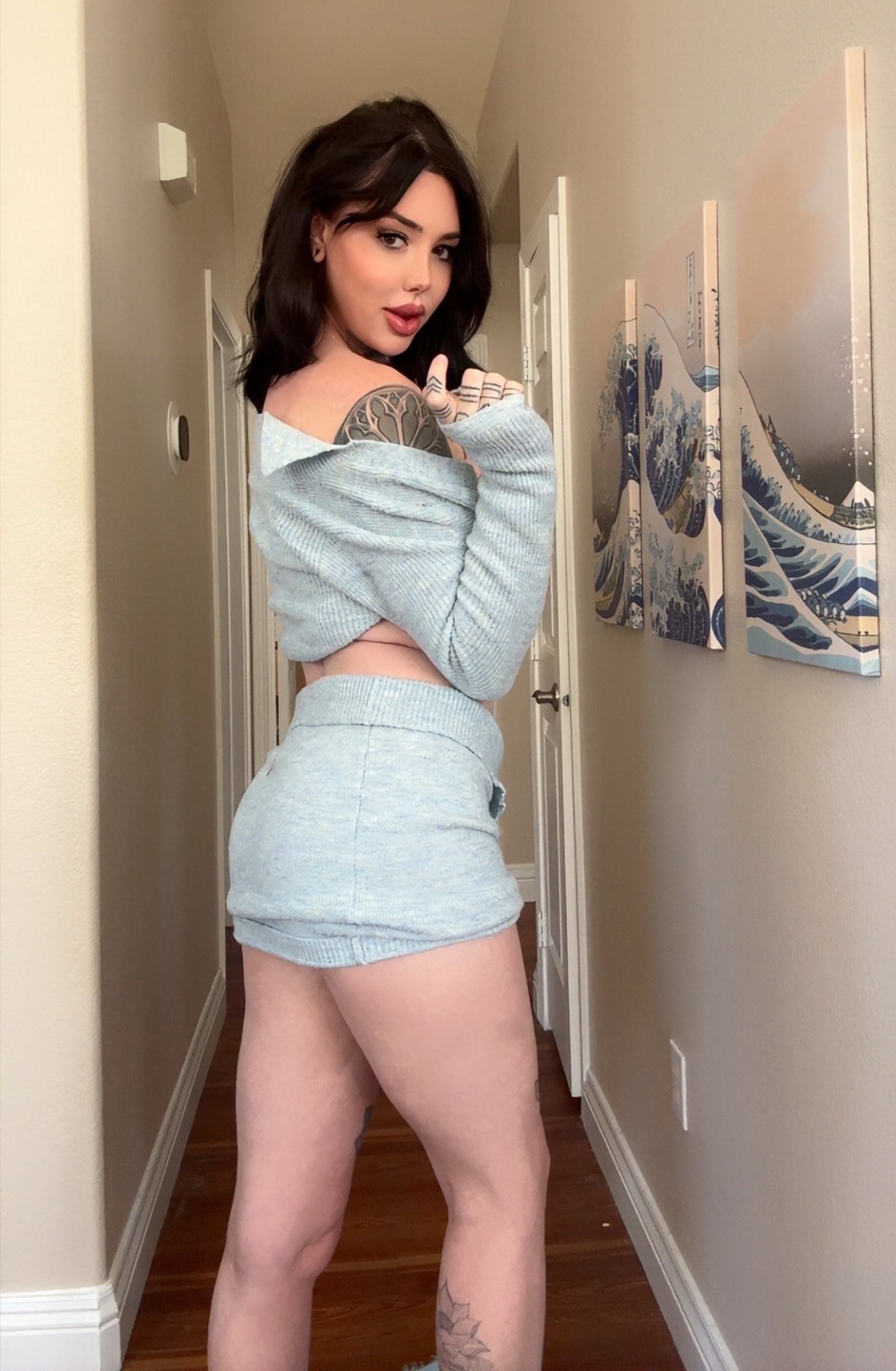Jenna Paige — nude photo — Feel like treating your favorite girl to something nice today? 👇